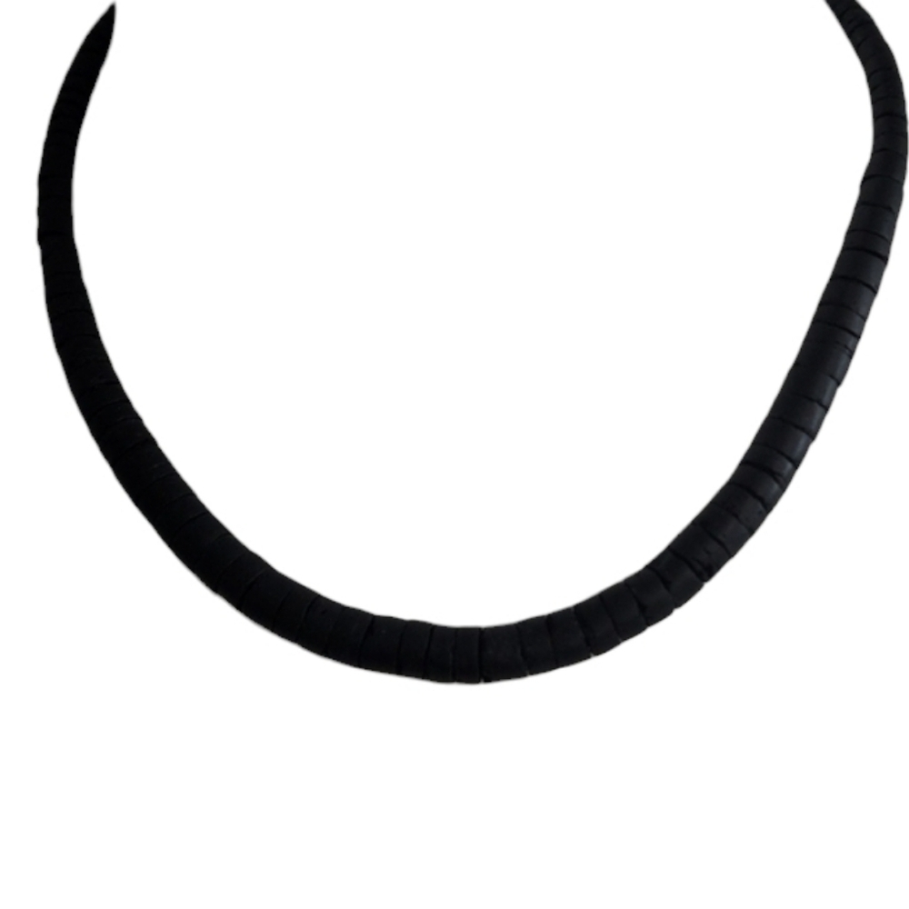 Sleek Black Shell Choker Necklace